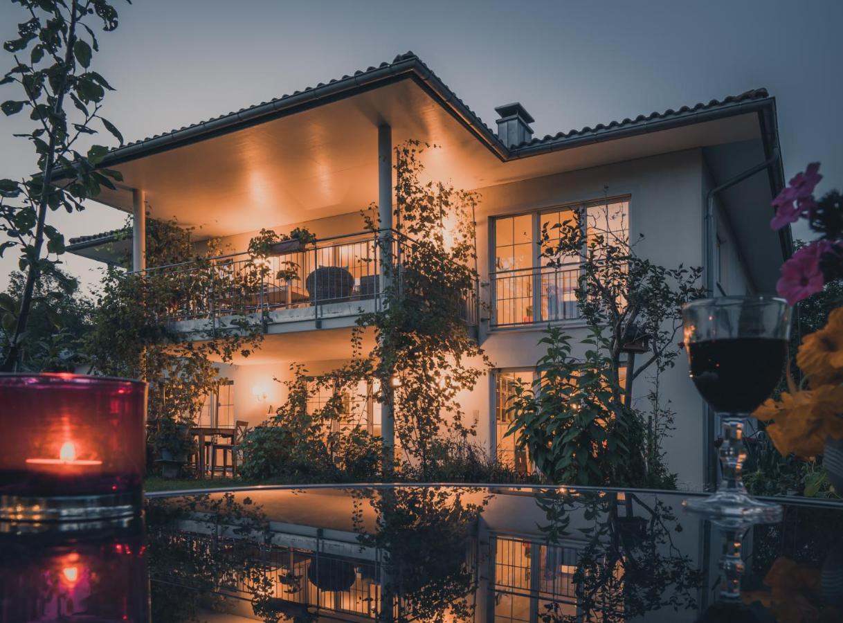 Coraline -Koblach, 6-10 P, 3 Schlafzimmer, Kueche, Riesige Terrasse, Parkplatz, Wifi, Stellplatz Ski Kültér fotó