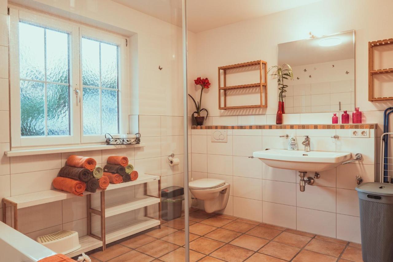 Coraline -Koblach, 6-10 P, 3 Schlafzimmer, Kueche, Riesige Terrasse, Parkplatz, Wifi, Stellplatz Ski Kültér fotó